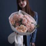 Кустовые розы нежные